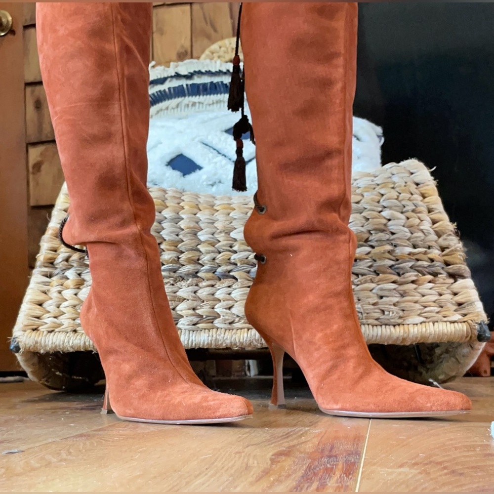 Ashley Dearborn, Elegant Brown/Orange Suede Knee-High Boots, Lace Up, Size 9.5 - Picture 8 of 16